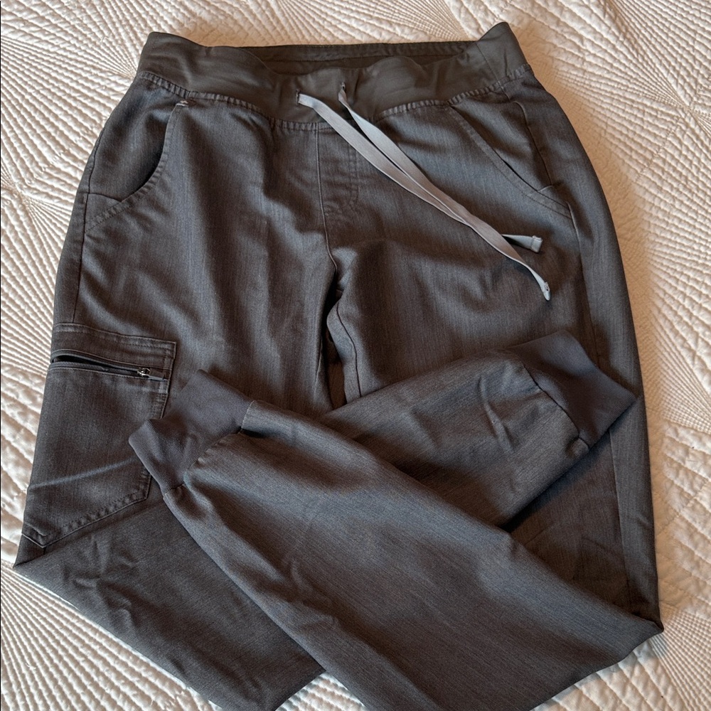 Figs Women's Slate Gray Jogger Pants